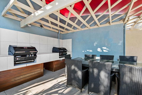 Sailport Mooloolaba Apartments - Yamba Accommodation 8