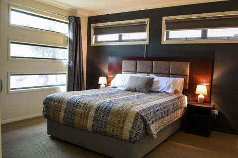 Atricom - Yamba Accommodation 1