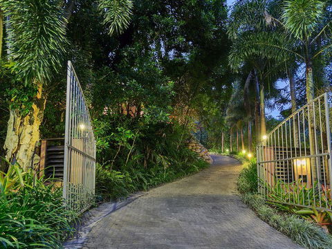 Cairns Rainforest Retreat - Yamba Accommodation 2