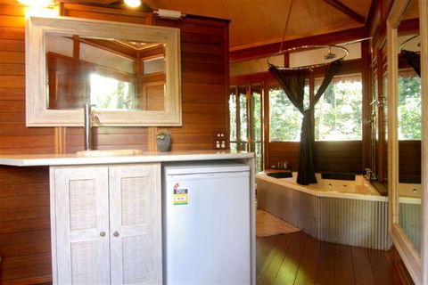 Cairns Rainforest Retreat - Yamba Accommodation 4
