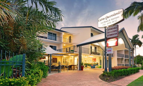 Cairns Queenslander Hotel & Apartments - Yamba Accommodation 0