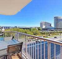 Broadbeach Travel Inn Apartments - Yamba Accommodation