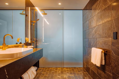 Eatons Hill Hotel - Yamba Accommodation 20