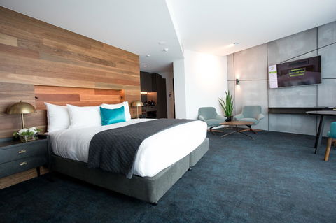 Eatons Hill Hotel - Yamba Accommodation 35