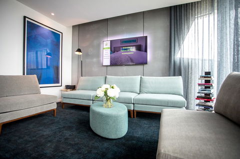 Eatons Hill Hotel - Yamba Accommodation 32