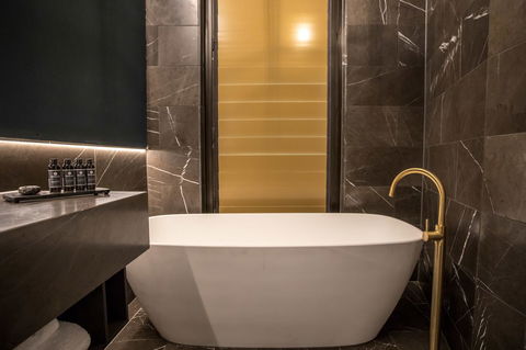 Eatons Hill Hotel - Yamba Accommodation 27