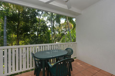 Seascape Holidays - Coral Apartments - Yamba Accommodation 13