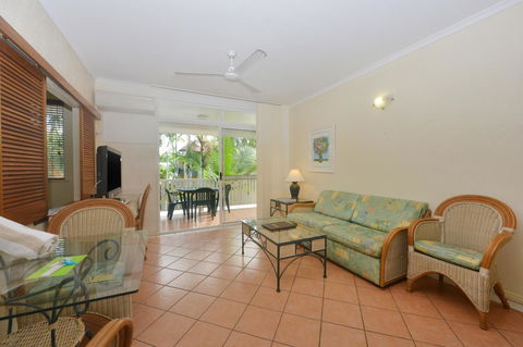 Seascape Holidays - Coral Apartments - Yamba Accommodation 20