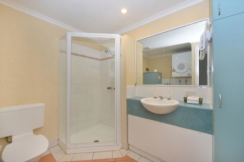 Seascape Holidays - Coral Apartments - Yamba Accommodation 28