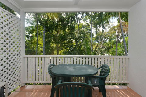 Seascape Holidays - Coral Apartments - Yamba Accommodation 12