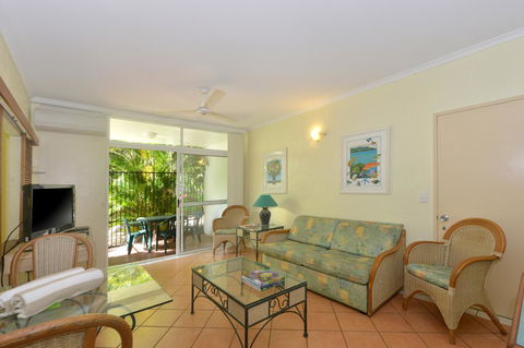 Seascape Holidays - Coral Apartments - Yamba Accommodation 29