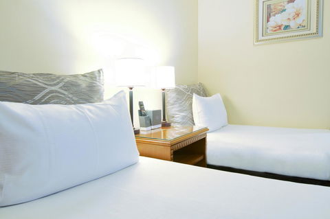 Soho Brisbane - Yamba Accommodation 26