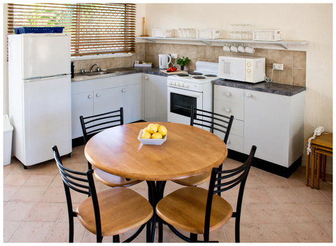 Clifton Sands Holiday Units - Yamba Accommodation 30
