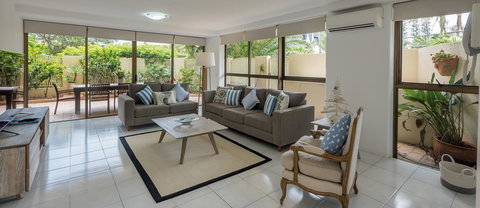 Norfolk Luxury Beachfront Apartments - Yamba Accommodation 12
