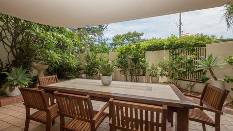 Norfolk Luxury Beachfront Apartments - Yamba Accommodation 14