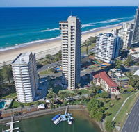 Capricorn One Beachside Holiday Apartments - Official - Yamba Accommodation