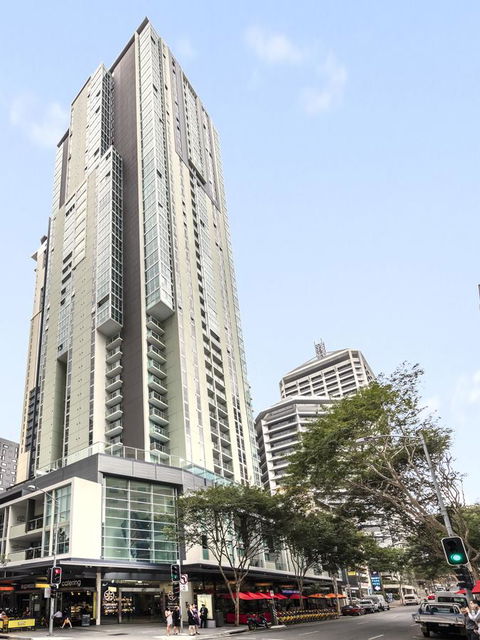 Apartments @ 108 Albert - Yamba Accommodation 12