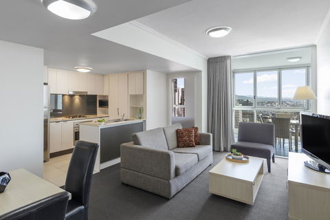 Apartments @ 108 Albert - Yamba Accommodation 24