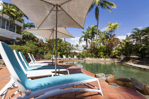 Club Tropical Resort - Official Onsite Reception & Check In - Yamba Accommodation 0