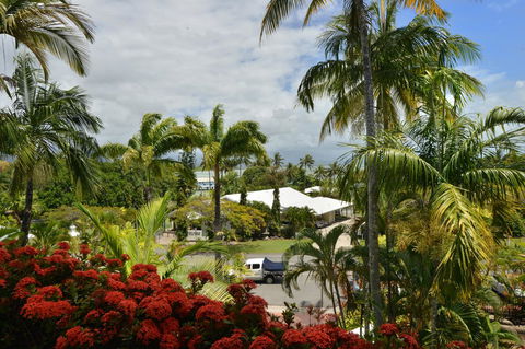 Club Tropical Resort - Official Onsite Reception & Check In - Yamba Accommodation 35