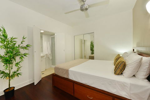 Club Tropical Resort - Official Onsite Reception & Check In - Yamba Accommodation 6