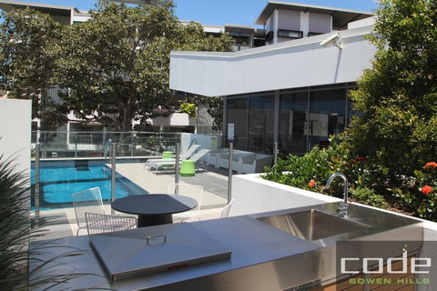 Code Apartments - Yamba Accommodation 20