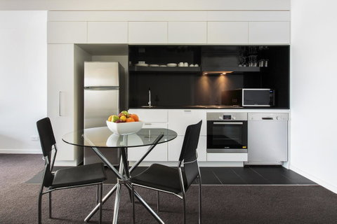 Code Apartments - Yamba Accommodation 3