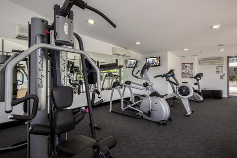 Code Apartments - Yamba Accommodation 6