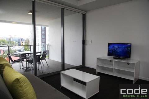 Code Apartments - Yamba Accommodation 31