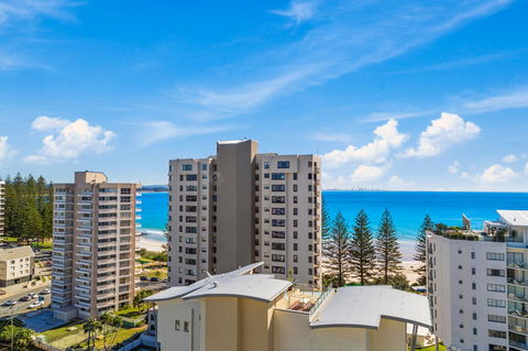Rainbow Commodore Coolangatta - Yamba Accommodation 1