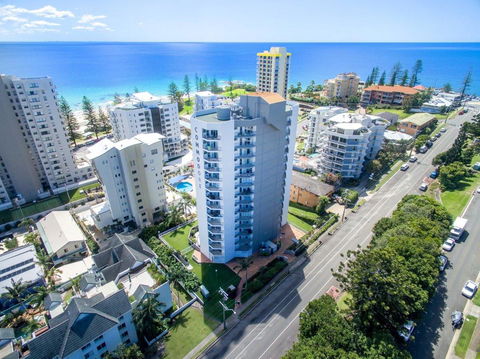 Rainbow Commodore Coolangatta - Yamba Accommodation 0