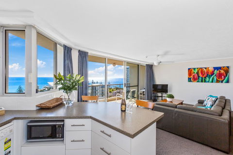 Rainbow Commodore Coolangatta - Yamba Accommodation 4