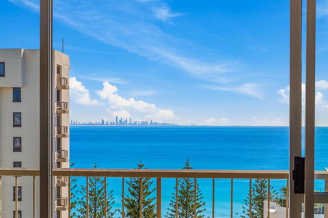 Rainbow Commodore Coolangatta - Yamba Accommodation 2