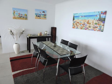 Rainbow Commodore Coolangatta - Yamba Accommodation 15