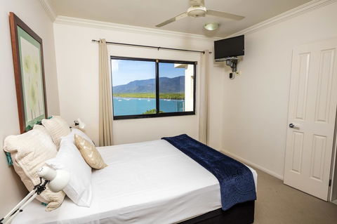 Jack And Newell Holiday Apartments - Yamba Accommodation 23