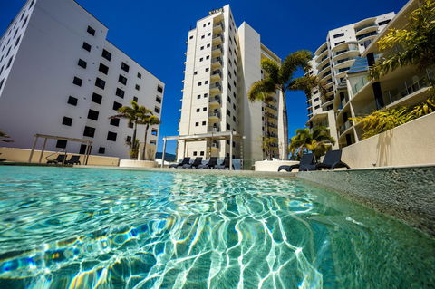 Jack And Newell Holiday Apartments - Yamba Accommodation 2