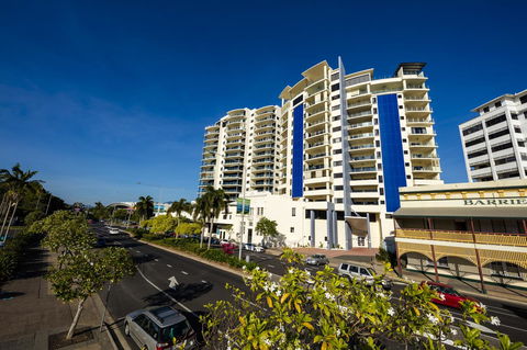 Jack And Newell Holiday Apartments - Yamba Accommodation 14