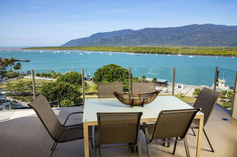 Jack And Newell Holiday Apartments - Yamba Accommodation 25
