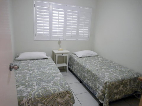 Cylinder Beach Mooloomba Unit 3 - Yamba Accommodation 8