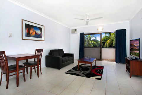 Cairns City Palms - Yamba Accommodation 9