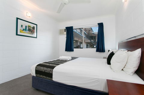Cairns City Palms - Yamba Accommodation 24