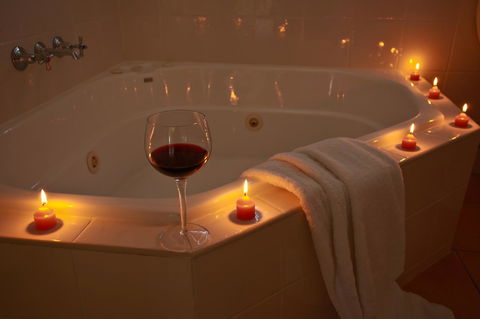 Apple Blossom Cottages - Yamba Accommodation 13