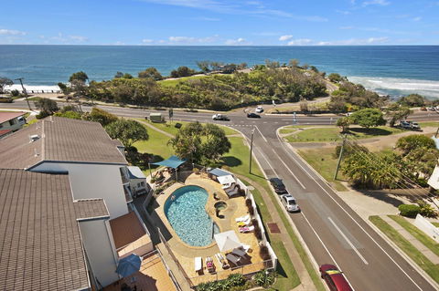 Pandanus Coolum Beach - Yamba Accommodation 0