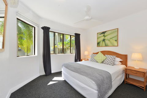 Tropical Reef Apartments - Yamba Accommodation 23