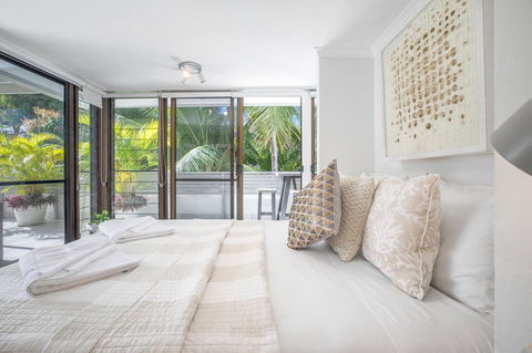 Tropical Reef Apartments - Yamba Accommodation 4