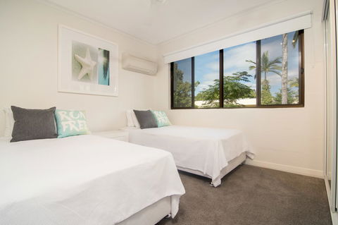 Tropical Reef Apartments - Yamba Accommodation 8