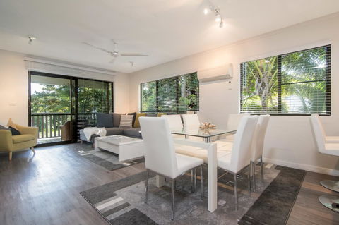 Tropical Reef Apartments - Yamba Accommodation 6