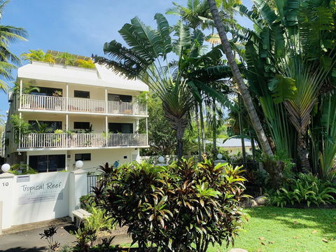 Tropical Reef Apartments - Yamba Accommodation 14