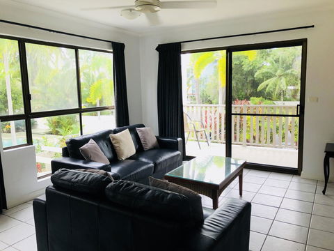 Tropical Reef Apartments - Yamba Accommodation 27