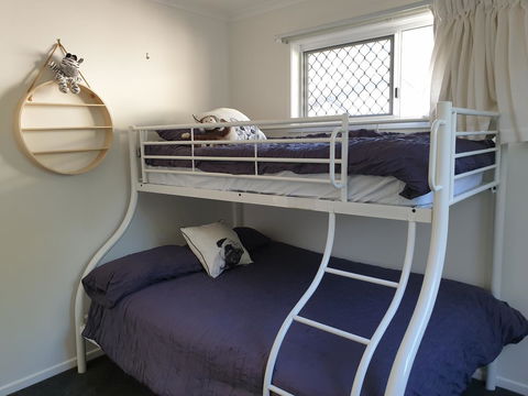 Beautiful Home- Walk To Beach-Short Drive To Noosa - Yamba Accommodation 8